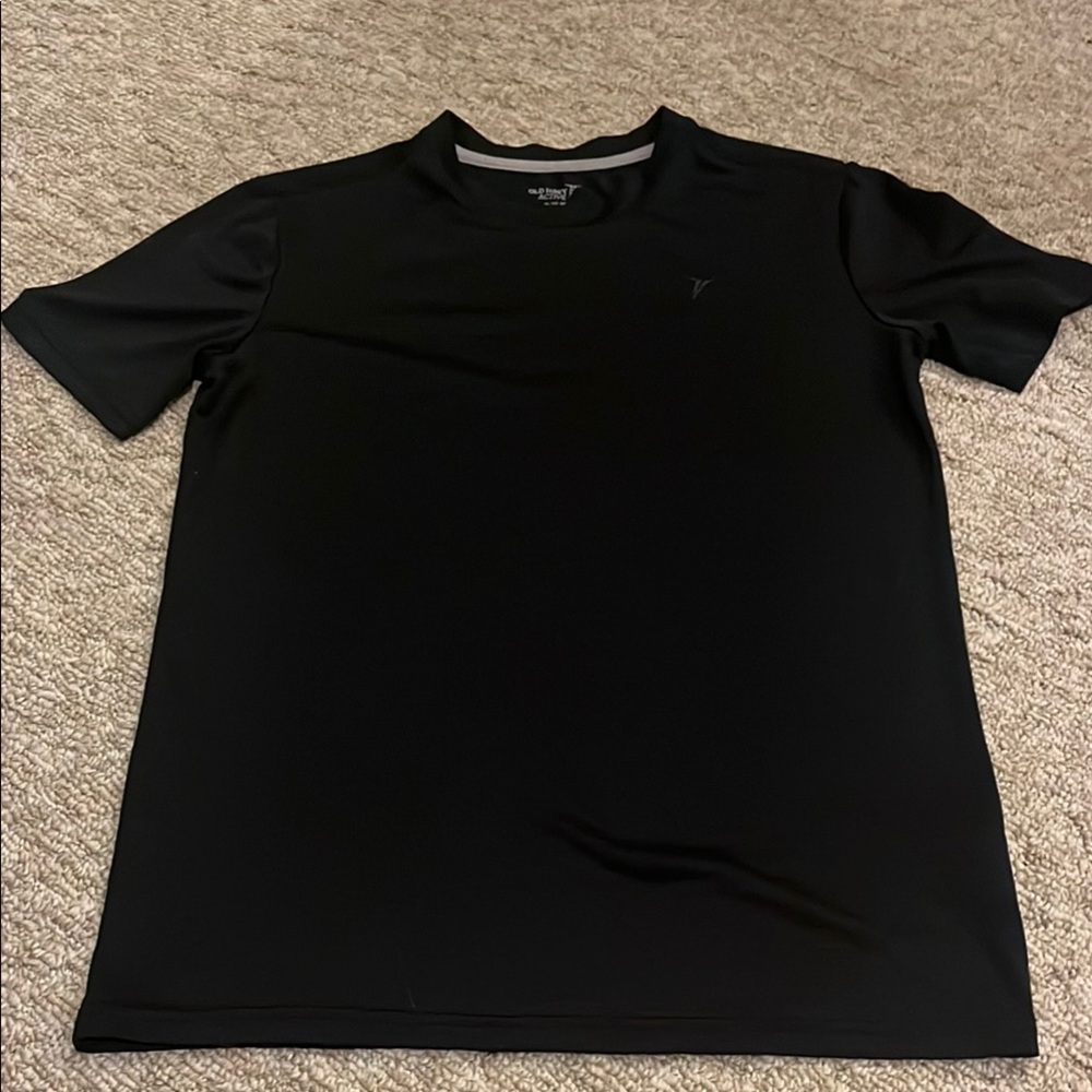 Old Navy Active Go-Dry Black Performance Tee XL 14-16 Youth Unisex